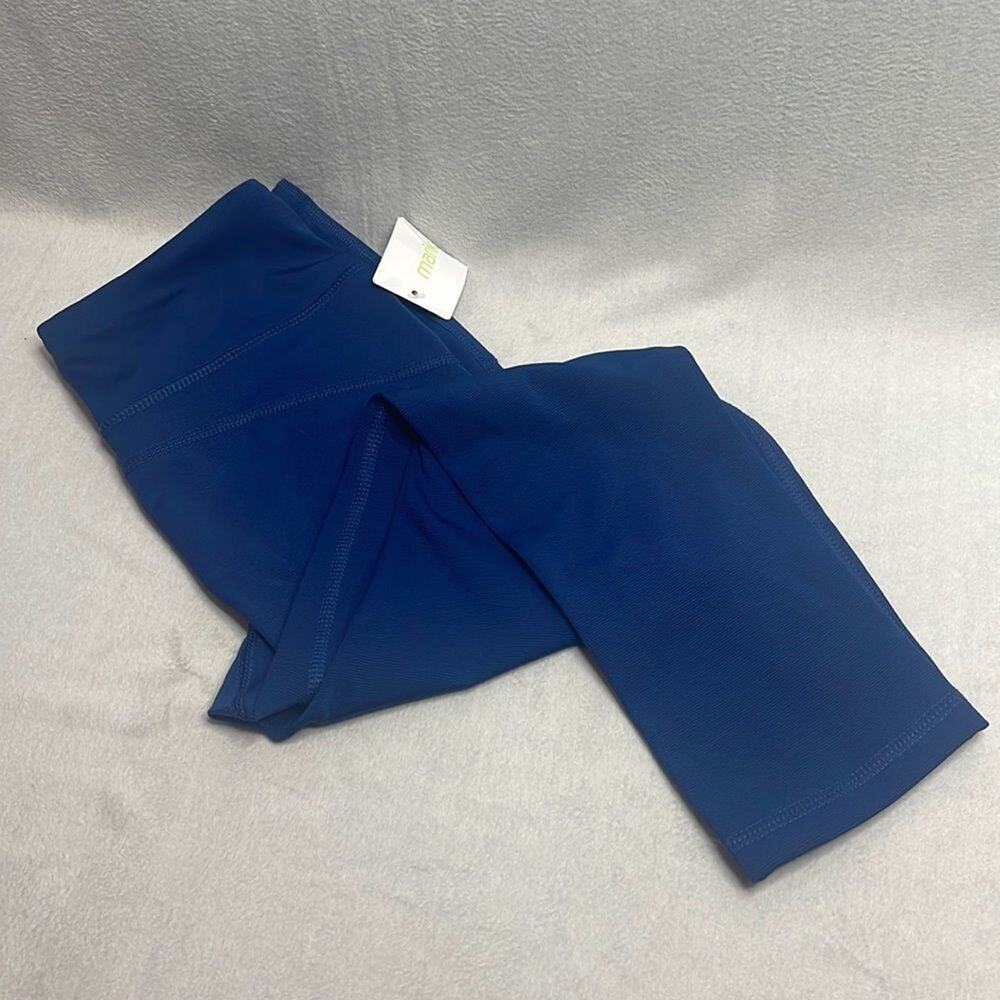 NWT Marika Sport Navy leggings Size 4-6